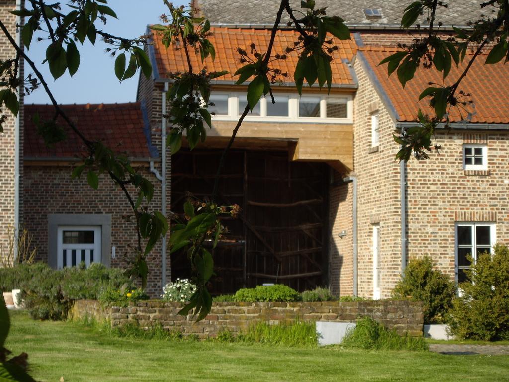B&B Schoon Goed Gingelom エクステリア 写真